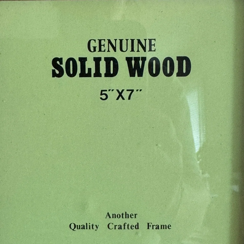 Genuine Solid Wood 5x7 Picture Frame Cherry Finish Tabletop Wall Mount Gallery